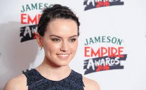 Daisy Ridley's Self-Esteem Instagram Photo Reminds Us All To Love Our Flaws  — PHOTO