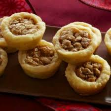 Raisin filled cookies on six sisters' stuff | a delicious raisin filled cookie recipe that is so delicious! Old Fashioned Christmas Raisin Delights Recipe Allrecipes