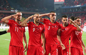 A milli takım, roma olimpiyat stadı'nda i̇talya ile karşı karşıya gelerek bu akşam turnuvaya başlayacak. Bekle Bizi Euro 2020 Turkiye Geliyor Senol Gunes Ile Milli Takim Spor Haberleri Futbol Haberleri