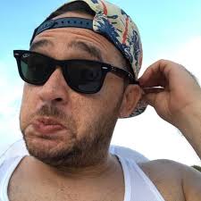 It's always the Bible quoting mom profiles and never the PhD economists who  say things like this.