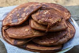 Pancakes Legers A La Chataigne Ww Plat Et Recette Recette De Petit Dejeuner Gateau Farine De Chataigne Farine De Chataigne