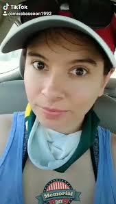 Dona Lamb (@missbassoon)