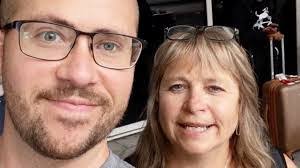 Dustin Priest's Instagram, Twitter & Facebook