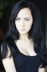 She was named as the first actress of south african to win an oscar award for her film called monster. Epingle Sur Oc Manga Perso Histoire