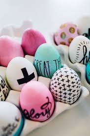 Egg Cellent 10 Adorable Easter Egg Ideas At Home In Love Easter Crafts Easter Diy Easter Eggs