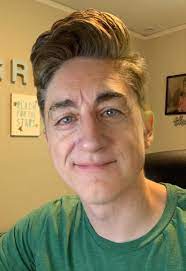 He currently lives in chicago, illinois , with his wife laura. Danny Gonzalez On Twitter Thank You All For Wishing Me A Happy Birthday With Each Kind Birthday Wish I Age One Extra Year