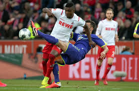 Duda rutschte beim elfmeter aus. Bundesliga 0 4 Gegen Koln Freiburg Mit Aufsteiger Komplex Fussball Stuttgarter Nachrichten