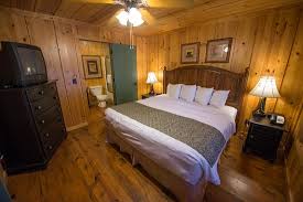 Does moonlight 3 bedroom cabin offer free cancellation for a full refund? Cabins At Green Mountain Prices Lodge Reviews Branson Mo Tripadvisor