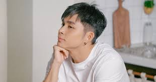 Phong cách 'sống chậm' đặc biệt của Jun Phạm giữa đô thị ồn ào