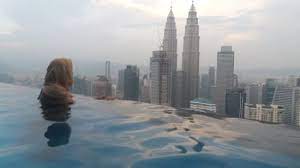 Hotel deals on 3bedroom stunning infinity pool@kuala lumpur klcc in kuala lumpur. The Amazing Infinity Pool And Me Bild Von The Face Suites Kuala Lumpur Tripadvisor