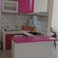 Mempunyai properti yang bagus,luas dan di dalam nya di desain sebagus mungkin dengan desain minimalis. Kitchen Set Sederhana Untuk Dapur Minimalis Azka Kitchen Set