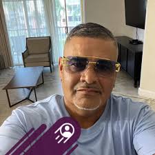 Went to DeWitt Clinton high school. In 1958 De Witt Clinton won the PSAL  CHAMPIONSHIP