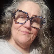 Living with a large huntsman spider in Australia