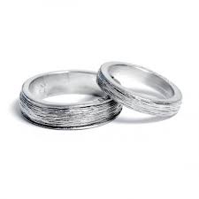 The only reason to trade would be if he needs to buy weapon or frame you know, not being able to give someone platinum seems like a missed opportunity by de. 10th Wedding Anniversary Gifts For Him