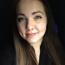 Laura Mabey's Instagram, Twitter & Facebook