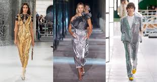 Outre le luxe, le deuxième mot de la collection est la discrétion. Tendances Mode 2021 Tout Ce Que L On Portera Cette Annee