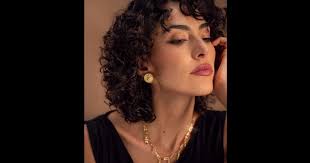 Daniela Peña adelanta "Quebranto", serie de Tini