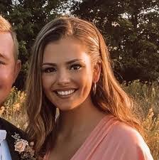 Casey Brooke's Instagram, Twitter & Facebook