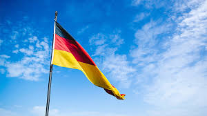 In „deutschland arbeitet rammstein die geschichte deutschlands auf und zeigt eine innerliche zerrissenheit, indem sie einerseits eine zuneigung, aber andererseits auch eine… Deutschland Ist Die Beliebteste Marke Der Welt Absatzwirtschaft