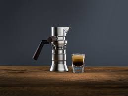With the capacity of 2 espresso cups (enough to share) and just about 5 minutes to make a rich brew with a strong punch, our best choice will bring the authentic italian coffee aroma straight to your kitchen. 9barista Ushers In A New Generation Of Actual Stovetop Espressodaily Coffee News By Roast Magazine