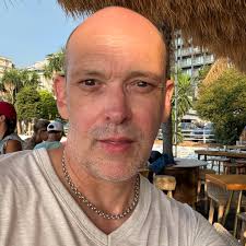 August's full moon is known as the Sturgeon Moon, named after the large  fish once found in abundance in the Great Lakes and in Lake Champlain. 🌕  http://bit.ly/4osvLRG