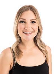 Erin Stilwell's Instagram, Twitter & Facebook