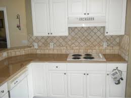 Travertine backsplash tile ideas, never get old! 4x4 Noce Travertine Tile Backsplash Designs For Kitchens