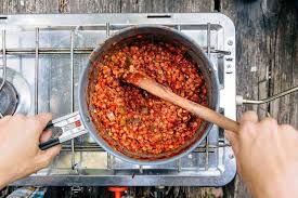 Camping Rezepte Schnell Einfach Zubereiten Campingurlaub Gaskocher Campingkocher Vegetarisch Rote Linsen Sosse Rezepte Camping Rezepte Einfach Einfache Gerichte