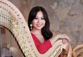 Vancouver Harpist & Teacher | JOY YEH