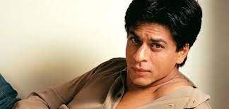 Check this page to read his detailed biography in starsunfolded's style. 5 Nackte Fakten Uber Shahrukh Khan