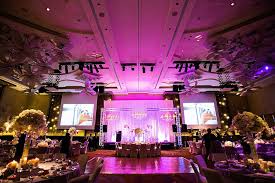 Gerald And Ziezie S Romantic Wedding At Capella And W Singapore Romantic Wedding Wedding Wedding Venues