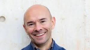 Beatriz Vera, PhD-Executive MBA