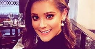 Jasmine Hicks's Instagram, Twitter & Facebook