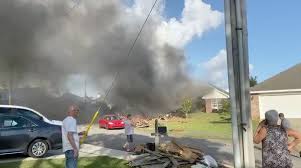 Pilot killed after ultra light plane crashes near hawthorne airport. Navy Plane Crashes In Alabama Killing Crew Of 2 The New York Times