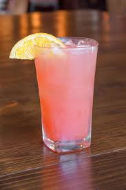 Bahama Mama Ingredients 1 Oz Light Rum 1 Oz Dark Rum 1 Oz Gold Rum 2 Oz Sweet And Sour Mix 2 Oz Pineapple Juice Mixed Drinks Recipes Bahama Mama Yummy Drinks