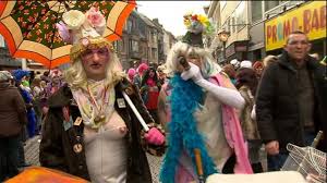 The carnival has a long and rich history and was rewarded the status of unesco intangible world heritage in 2010. Voil Jeanetten Trekken Door Aalst Het Belang Van Limburg Mobile