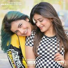 Best Friends Bff Photoshoot Poses Photography Poses Women Portrait Photography Poses Full body poses for photos — instagram photography. best friends bff photoshoot poses