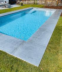 Piscines Concept About Facebook