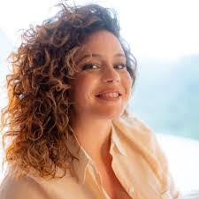 Barbara Tollendal's Instagram, Twitter & Facebook