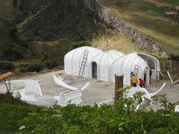 Abgesehen davon liest man von zeit zu zeit auch geschichten, die von kleinerem gelingen berichten, aber alles in allem sind die rückmeldungen doch sehr gut. Dieses Vorgefertigte Hobbit Haus Kann Innerhalb Von 3 Tagen Gebaut Werden Wach Auf Hobbit Hauser Dachbegrunung Hobbithaus