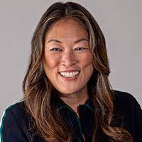 Amy Tu's Instagram, Twitter & Facebook