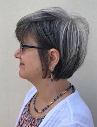 20 cool medium length hairstyles for women over 60 years old with fine hair. 18 Best Hairstyles For Older Women Who Wear Glasses