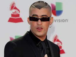 Tras darse a conocer a los ganadores del nobel de literatura del 2018 y 2019, cientos de cibernautas han empezado a compartir su opinión al respecto, pero ha llamado la atención que mencionaran al cantante de regueton bad. Bad Bunny Premio Nobel De Literatura Al Menos Eso Creen Y Defienden Sus Fans En Twitter Conejo Malo Fama Mag