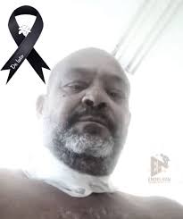 ⭕️Merenguero Bonny Cepeda se desmaya en mitin de apoyo a Nicolas Maduro en  Venezuela 🇻🇪 El mitin se desarrollaba en una plaza pública en el  municipio Charallaves, a una hora de Caracas,