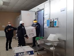 ¿cómo funciona?¿cuáles son los efectos adversos?¿cuál es la eficacia? La Libertad Recibe Un Nuevo Lote De 10 825 Vacunas De Sinopharm Noticias Agencia Peruana De Noticias Andina