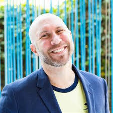 Ollie Savage's Instagram, Twitter & Facebook