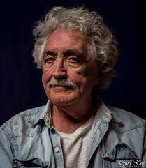 For those that liked the earlier portrait of Garry Rush...........