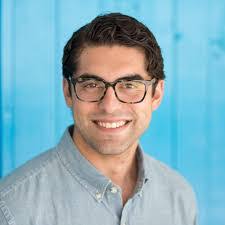 Shayna Steinfeld's Instagram, Twitter & Facebook