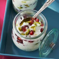 Riz Au Lait De Coco Et A La Grenade Facile Et Pas Cher Recette Sur Cuisine Actuelle Riz Au Lait Alimentation Recette Riz Au Lait