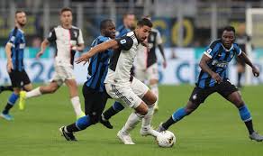 Лаутаро мартинес и джанлуиджи буффон / фото reuters. Yuventus Inter Onlajn Translyaciya Matcha Football Ua
